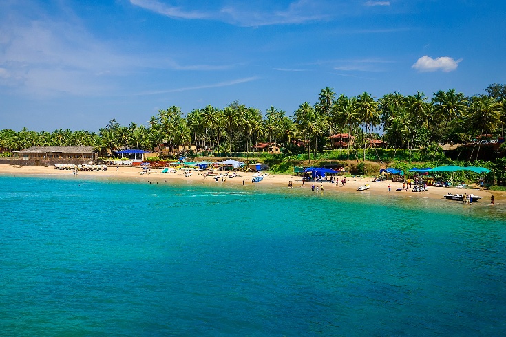 Romantic beach escape in Goa for honeymooners